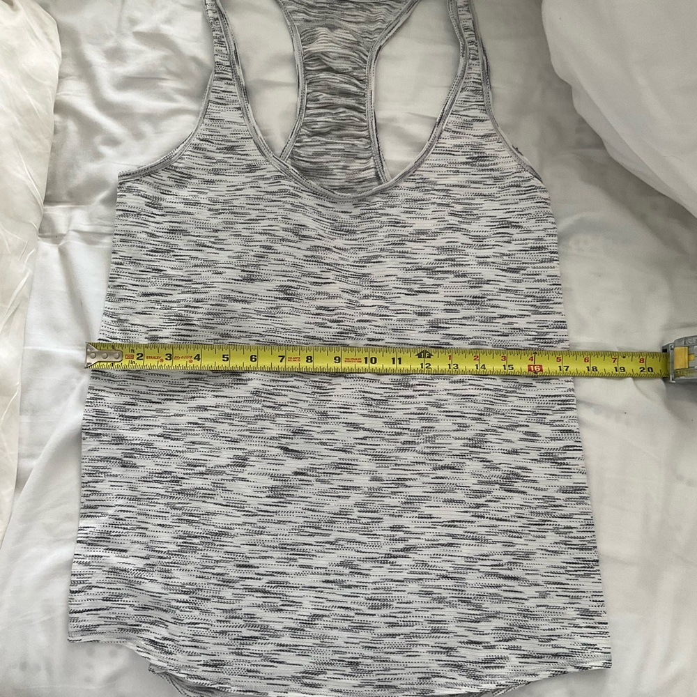 Lululemon Tank Top - Picture 3 of 4